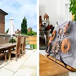Charming 2Br House With Amazing Garden